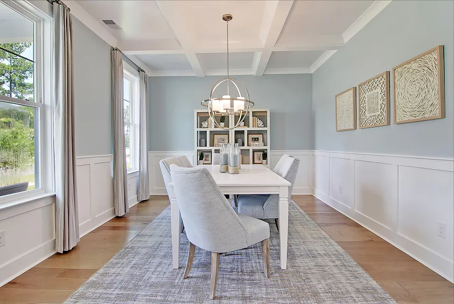 Coastal decor dining room in new construction home by Mungo Homes