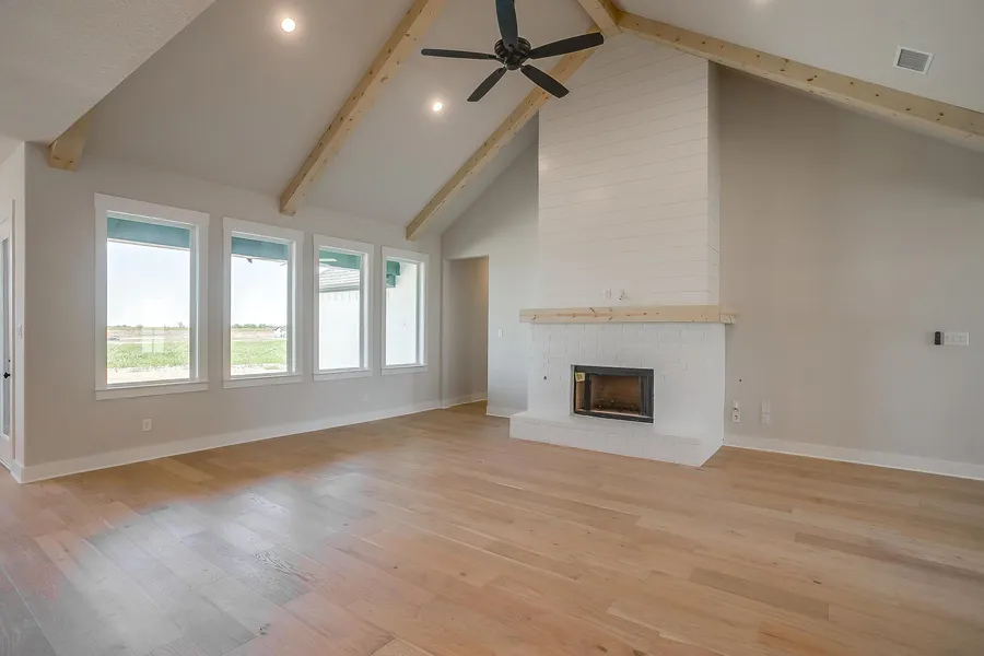 230 Everly Way in Maypearl, Texas — photo 5