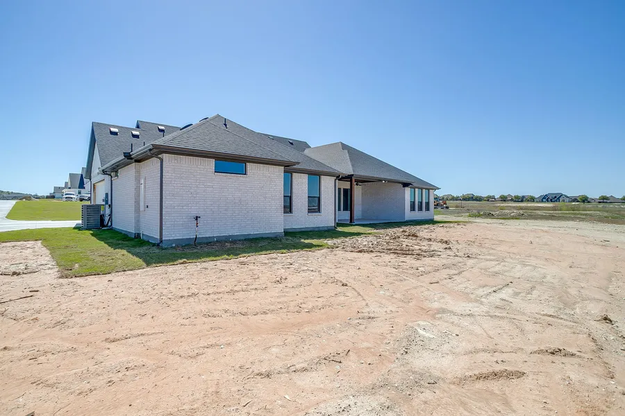 504 Nadia St in Aledo, Texas — photo 4