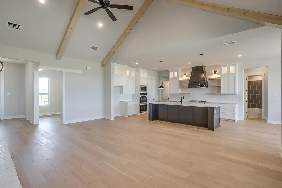 230 Everly Way in Maypearl, Texas — photo 6