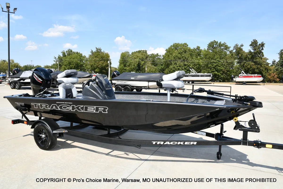 2027 Tracker Pro Team 175 Crappie Edition
