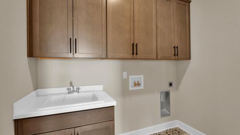 The Gilchrist at Kettering Lot 24 Laundry Room