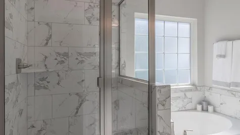 Regent Homes Owner's Walk-in Shower and Soaking Tub