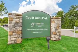 Cedar Niles Park Walking TrailForest View - Aerial View of Cedar Niles Park Walking Trail