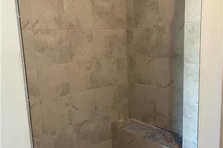 Master Shower 