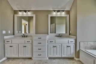 Master Bathroom. PICTURES ARE OF PREVIOUS SPEC OR MODEL HOME AND MAY FEATURE UPGRADES. NOT ACTUAL HOME.