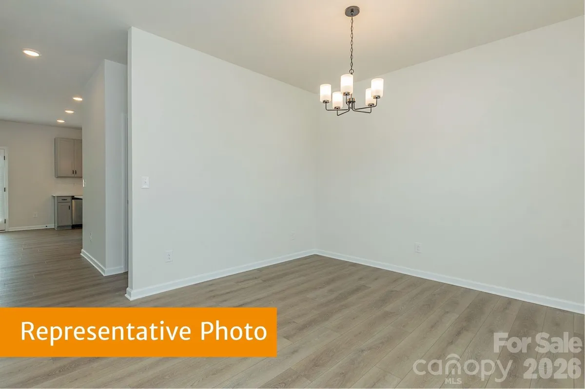 Grid Photo #03