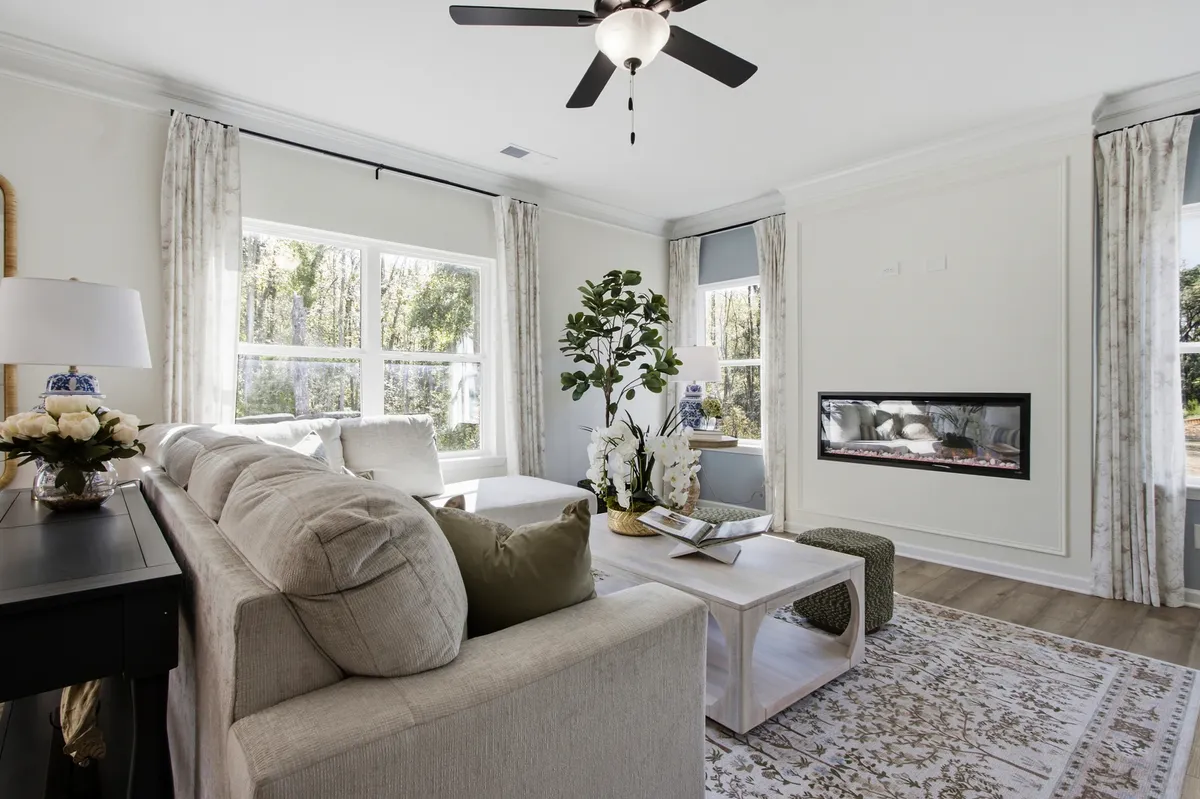 Grid Photo #04