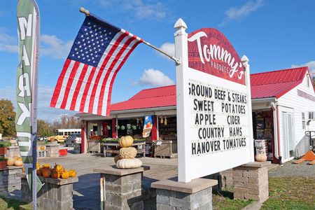 Tommy's Produce in King William, VA, Near Kennington Townhomes