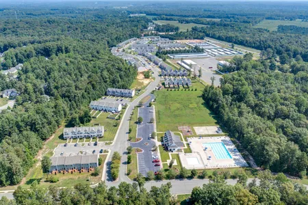 Aerial view of Kennington Townhomes community