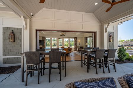 Community Conservatory & Outdoor Patio in Mosaic at West Creek