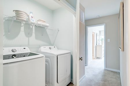Maple Laundry Room in Kennington Townhomes