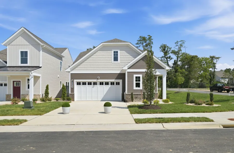 First-Floor Living, Done Right: What Sets Hickory Grove Ashland VA Apart