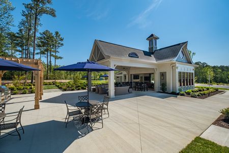 Community Conservatory and Outdoor Kitchen in Mosaic at West Creek