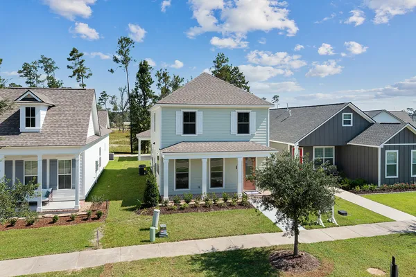 exterior view of a new home by sunrise homes in st tammany parish